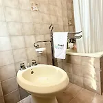 P069 - Porto Recanati, Comodo Trilocale Con Vista Mare Διαμέρισμα Porto Recanati