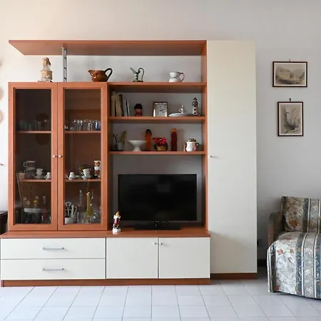 P069 - Porto Recanati, Comodo Trilocale Con Vista Mare Appartement