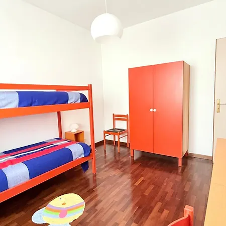 Daire P069 - Porto Recanati, Comodo Trilocale Con Vista Mare